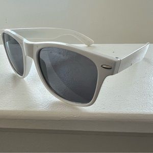 White Hornitos Sunglasses